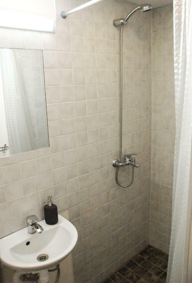 Stuudio 17 Apartamento Kuressaare Exterior foto